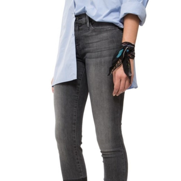 Le Skinny de Jeanne Jeans
FRAME - Picture 2 of 7